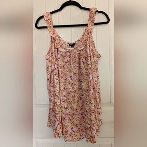Torrid NWT Ruffle Scoop Neck Tank Size 3